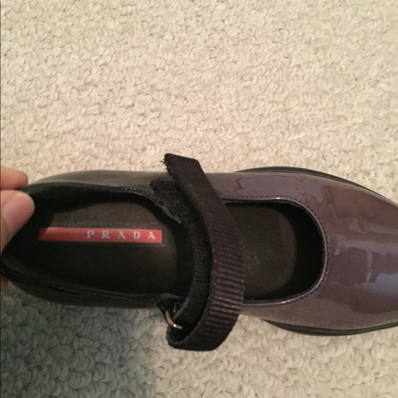 Prada 100% authentic Girls 29/11.5 - Picture 3 of 10